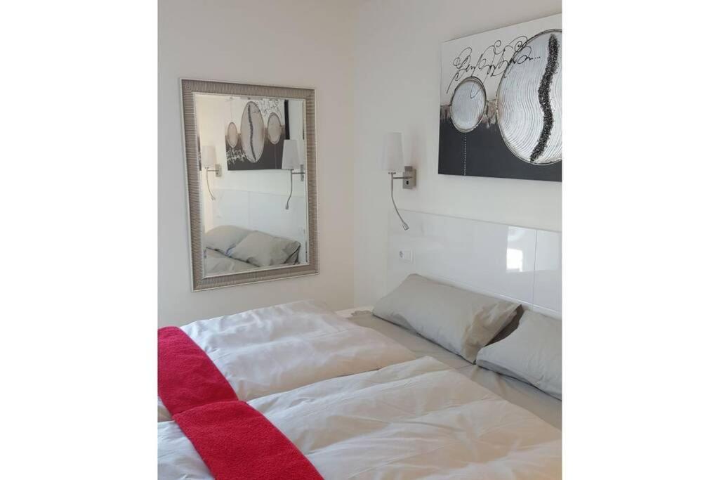 Modern Apartment With Stunning Sea View Cala Millor  Dış mekan fotoğraf